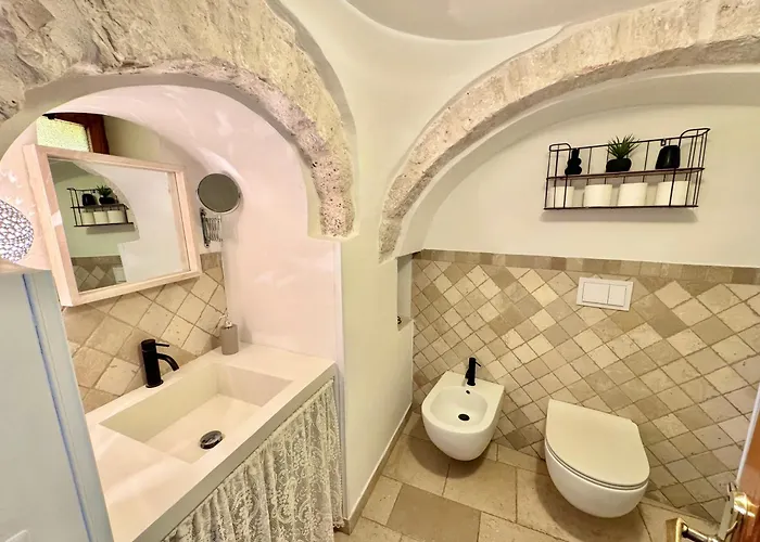 Trulli Moon * Alberobello