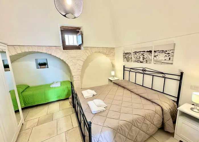 Trulli Moon Alberobello