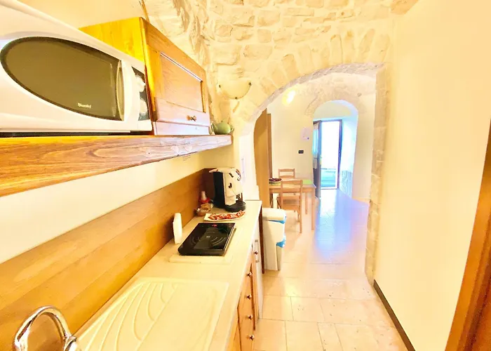 Trulli Moon